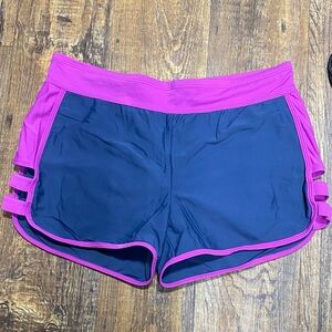Free Country size medium Women's Magenta and Gray Athletic Shorts workout gym